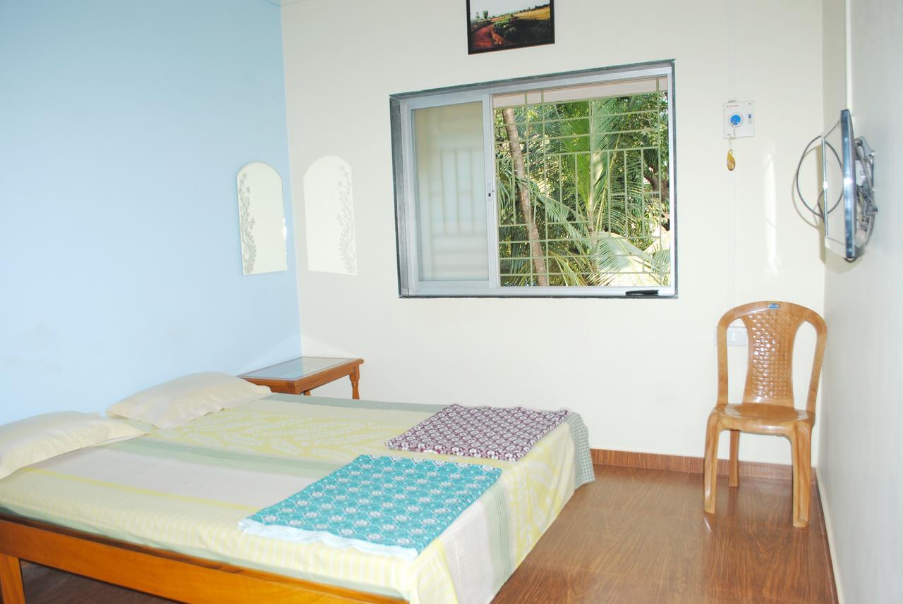 Hotel Anjali Lodge Mālvan Kültér fotó