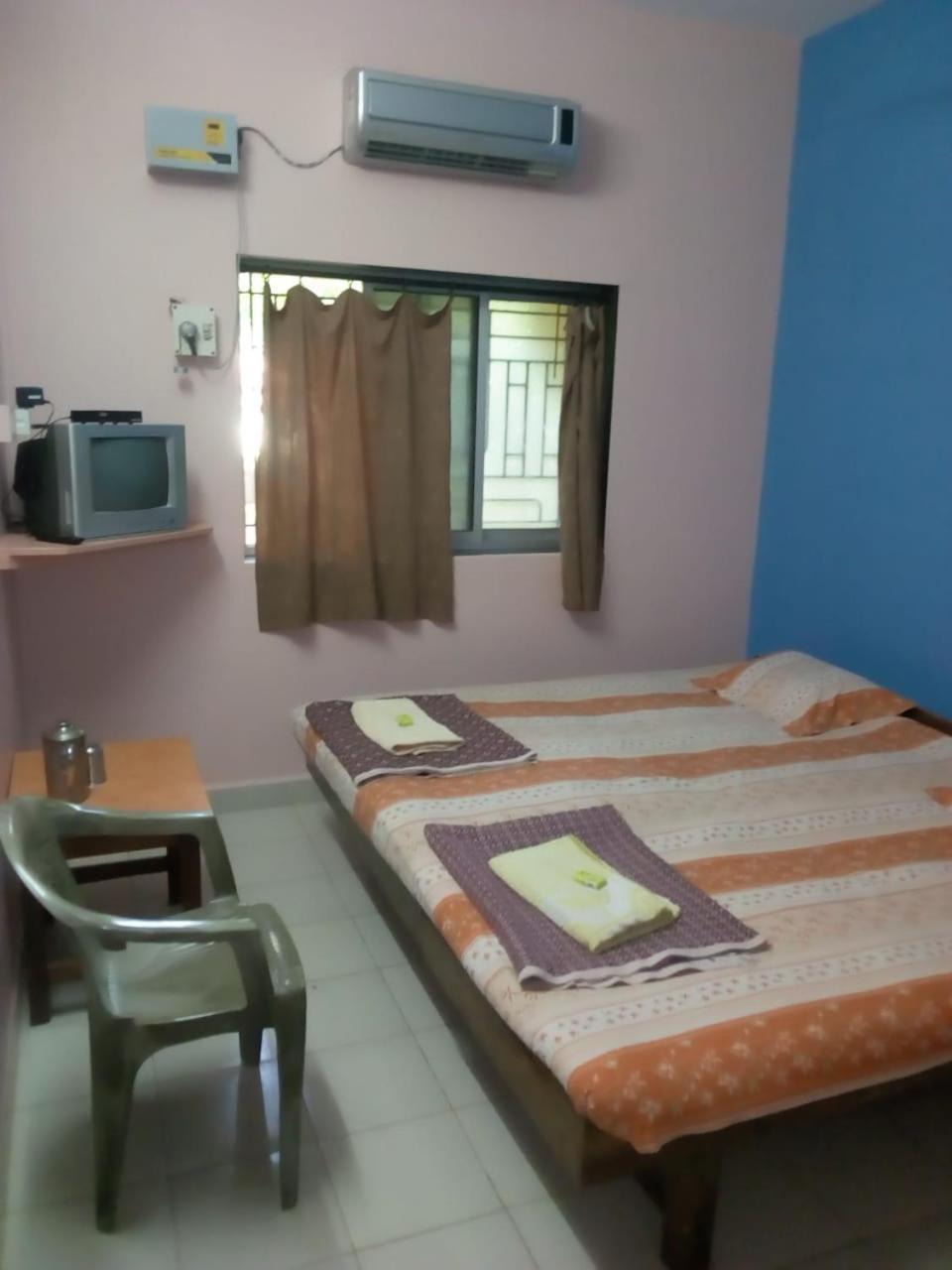Hotel Anjali Lodge Mālvan Kültér fotó